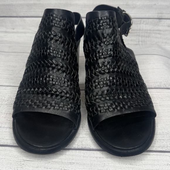 Brighton TWINE Black Leather Asmara Sandal Size 7M Block Heel Open Toe - Picture 3 of 9